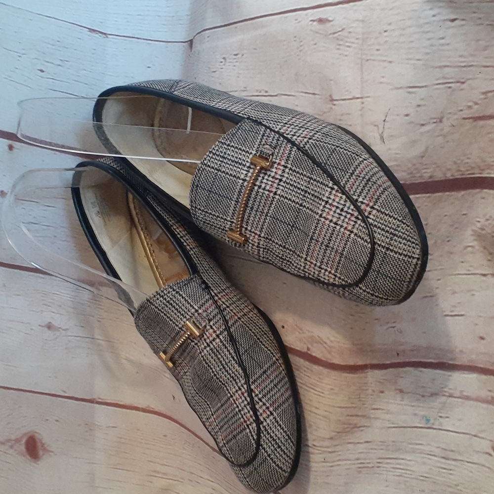 Sam Edelman "Lior" Plaid Loafers Gold Horsebit Accent 7.5M runs wide